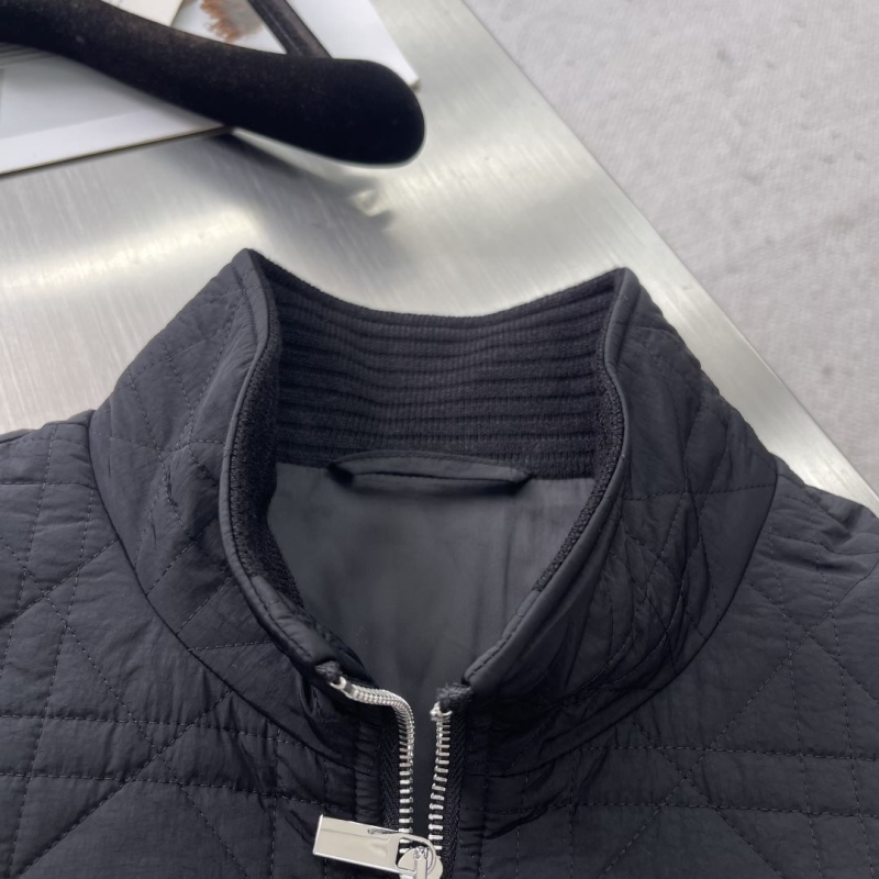 chr1st1an D10r outwear